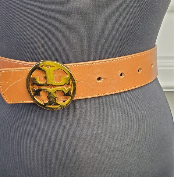 Tory Burch Camel Leather Belt with Gold Emblem main image 7